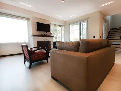 Gran casa en Pinamar Chico en venta