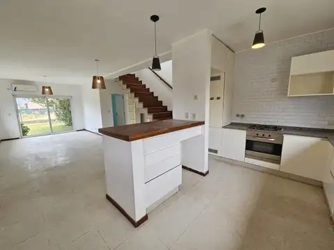 Casa en Alquiler de 2 dormitorios