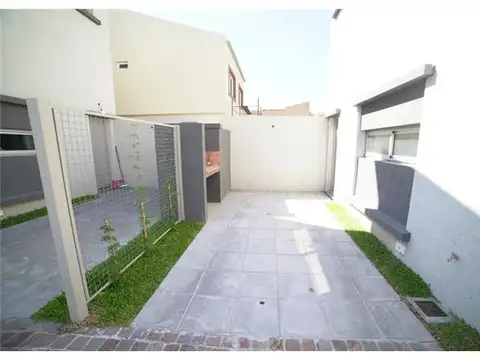 Casa en Venta en Jose Marmol, USD 170.000