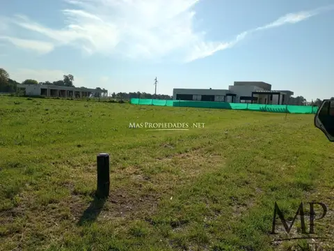 Venta Terreno / Lote interno en Los Tres Pinos - Villa de Campo General Rodríguez