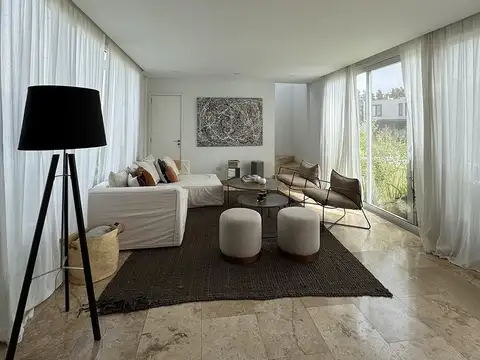 Casa en Venta en Pilara, USD 470.000