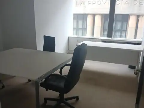 Oficina en Alquiler al Sur