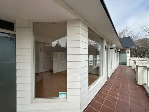 San José 1600, Piso PA