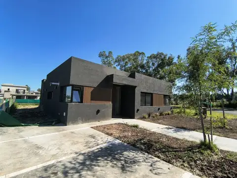 Venta casa premium 3 dorm en Santa Sofía, Pilar