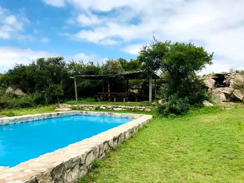 Casa en Venta con 3 cocheras