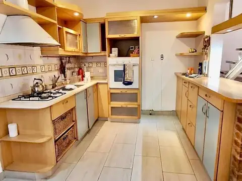 Casa  en Venta-  4 amb con parque y piscina - San Andres