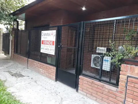 CASA EN MUY BUEN ESTADO