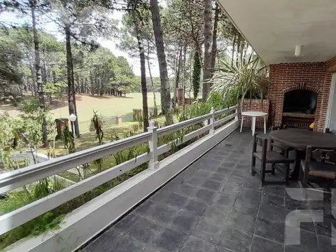 Departamento en Venta con 2 cocheras