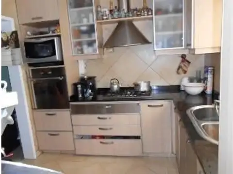 Depto Tipo Casa en Venta 50 años