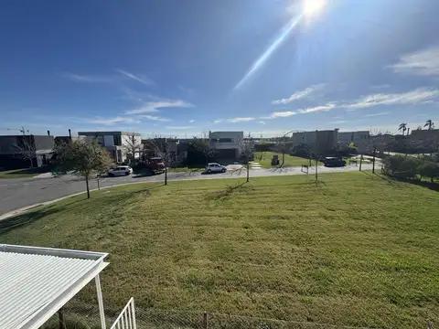 Terreno en Venta 24  mts Frente