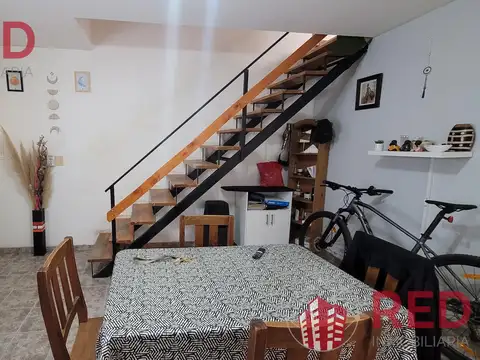 Depto Tipo Casa en Venta de 4 ambientes