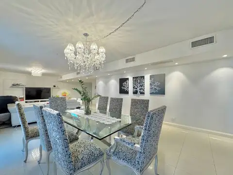 Departamento en Venta de 6 ambientes