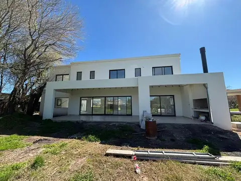 Barrio San Matías, Área 4, Escobar