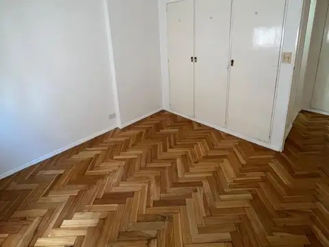 Departamento en Alquiler 50 años