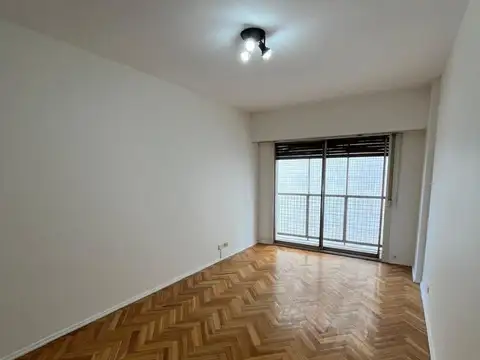Alquiler departamento de 3 ambientes - FLORES
