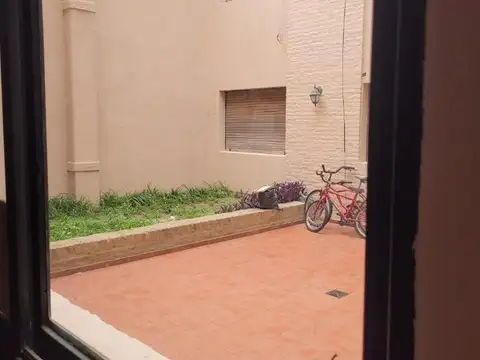 50 E/ 3 Y 4 419 , Piso PB