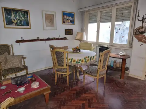 AMPLIO DEPTO EN VENTA A METROS DEL OBELISCO! IDEAL PARA ACTUALIZAR - CENTRO