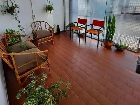 Local comercial en venta ubicado en España Y Hospitales