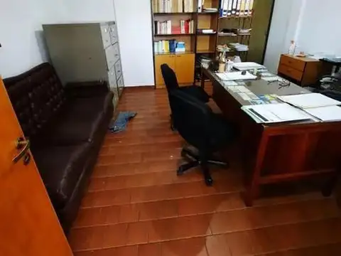 Local en Venta en Barrio España y Hospitales, USD 45.000