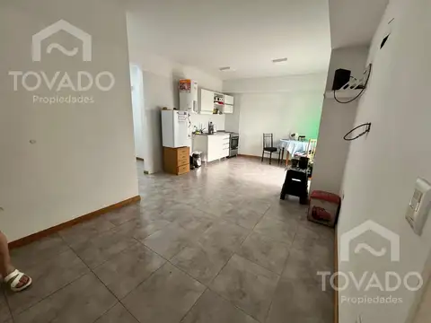 2 Ambientes con Patio super luminoso en Villa Santa Rita!