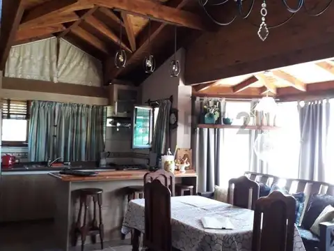 Casa en venta   Bariloche BARRIO JARDIN BOTANICO