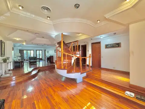 Casa en Venta en Flores, USD 490.000