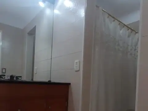 ESCELENTE DEPARTAMENTO DE 4 AMBIENTES EN EL CENTRO DE SAN JUSTO