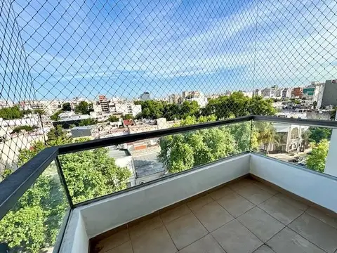 AVENDA JUAN B JUSTO al 5800