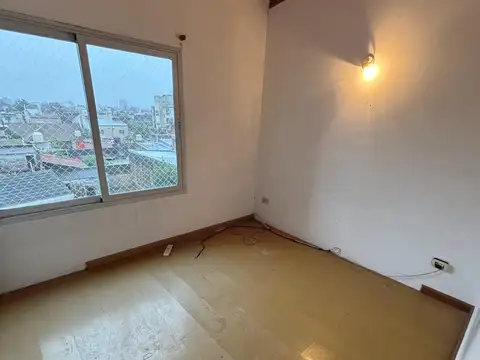 Luminoso 2 ambientes a la venta