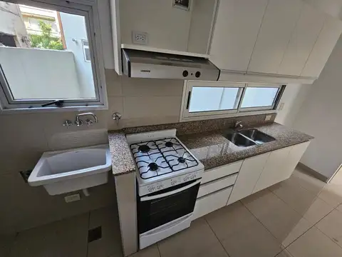 Departamento en Alquiler con 1 cocheras