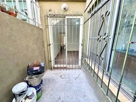 VENTA PH 2 AMBIENTES CON PATIO - MARTÍN CORONADO