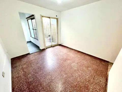 Depto Tipo Casa en Venta de 2 ambientes