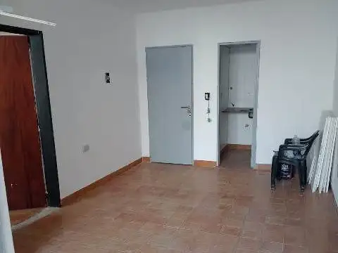 Oficina 2 ambientes con 2 baños