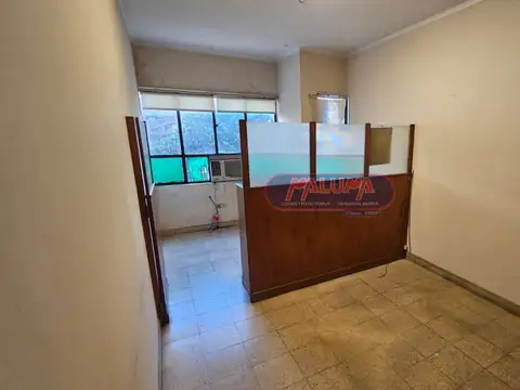 Ramon Falcon 6900, Piso 1