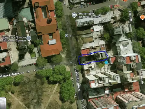 Lote terreno en Ramos Mejia. Zona Estacion frente a la plaza