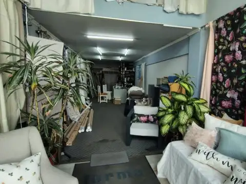 Almirante Brown 900 , Piso No definido