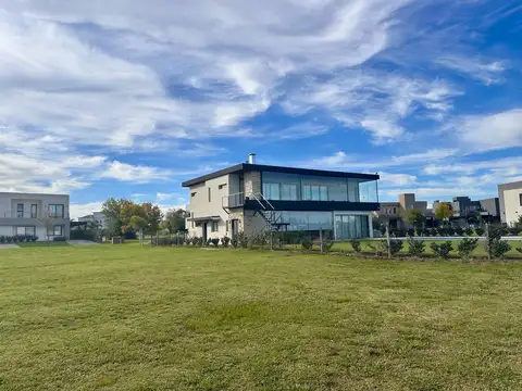 Terreno en  venta al Golf en Haras Santa Maria, Escobar