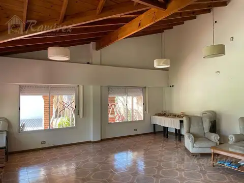 Local en Venta en Francisco Alvarez, USD 95.000