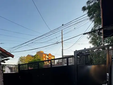 Depto Tipo Casa en Alquiler de 2 dormitorios