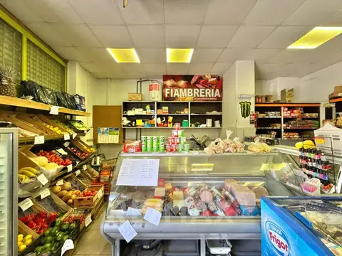 Local en Venta 61 años