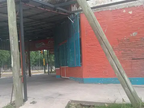 Local en Venta 50 años