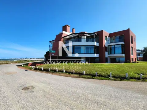 Departamento en Venta en Manantiales, USD 800.000