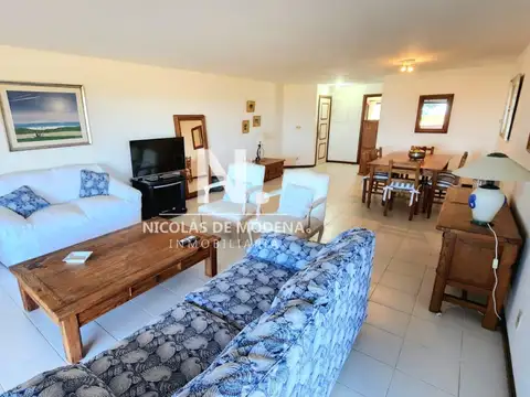 Departamento en Venta de 4 ambientes