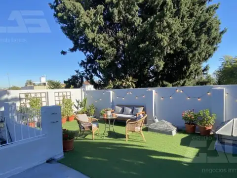 PH en venta en San Antonio De Padua - Dos ambientes - Terraza - Patio -