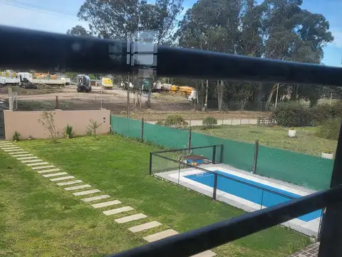 Casa en Venta con 6 cocheras