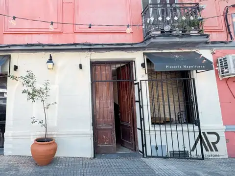 VENTA LLAVE DE NEGOCIO PUNTA CARRETAS MOBILIARIO