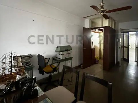 Oficina en venta en La Plata, Zona Tribunales.