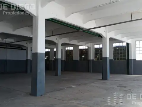 Galpon en Alquiler en Quilmes, USD 9.800