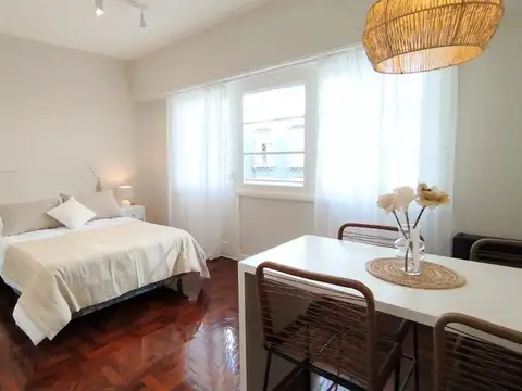 DEPARTAMENTO 1 AMBIENTE A LA CALLE CON BALCÓN