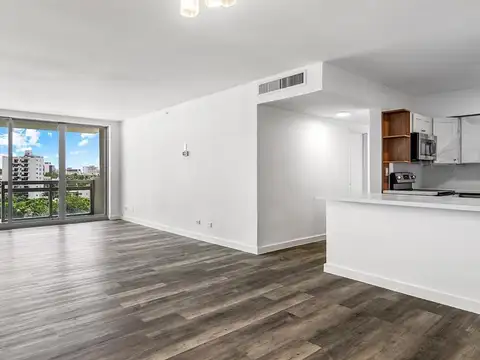 Departamento en venta - 2 Dormitorios 2 Baños - 100Mts2 - Flamingo South Beach, Miami Beach